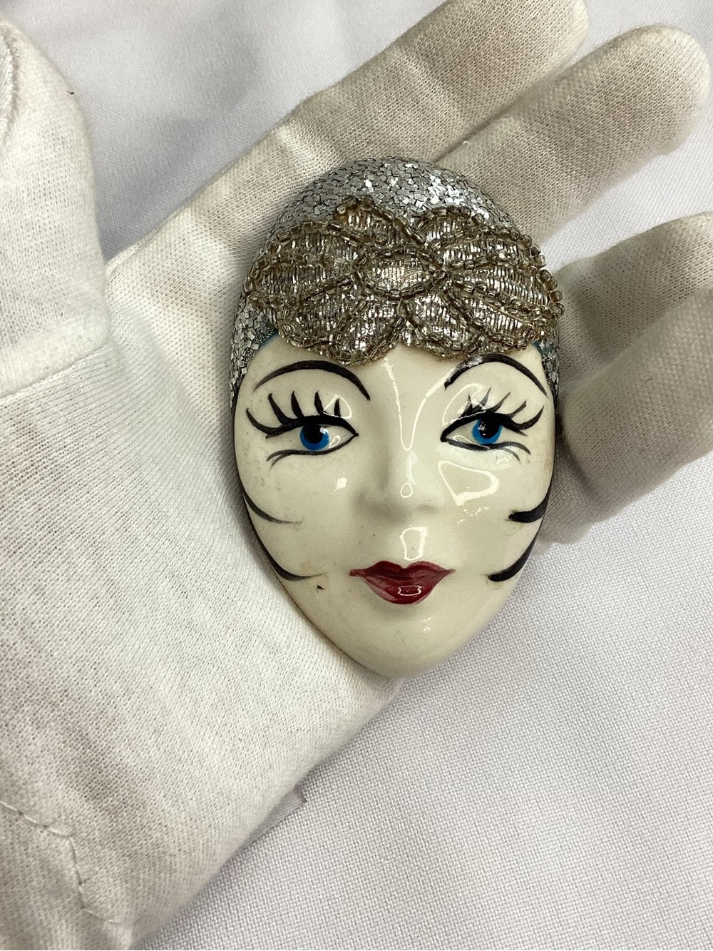 Vintage Brooch Porcelain Hand Painted Lady Face Flapper Style Figural Doll Pin